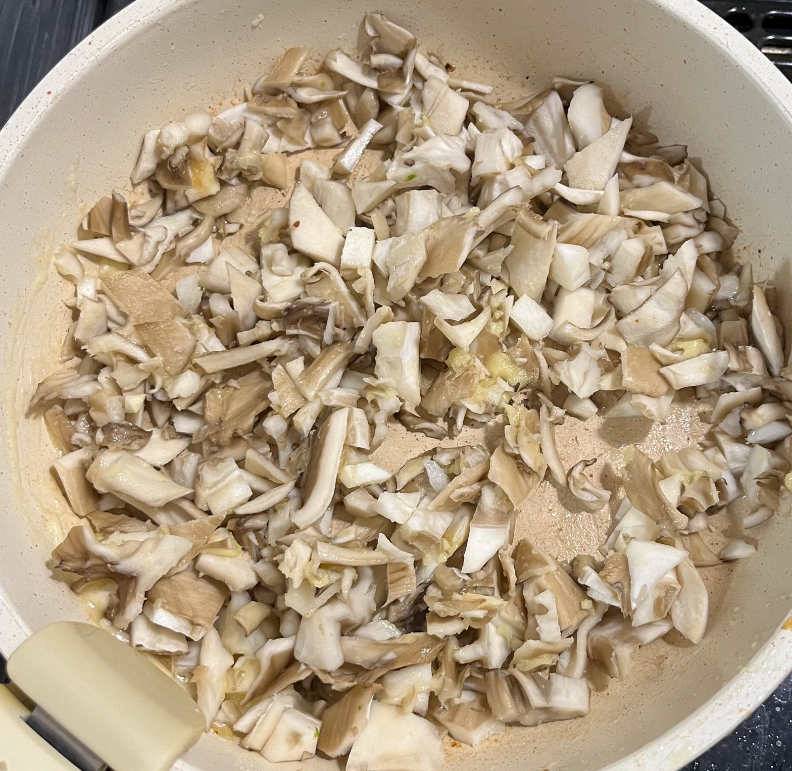 cream of mushroom soup maitake in a pan